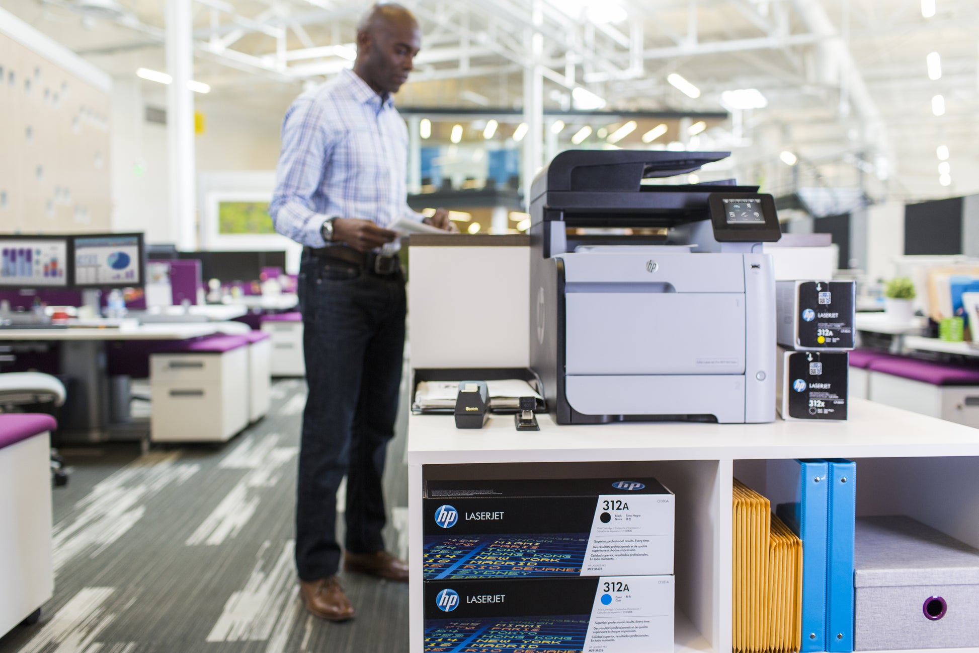 HP 312A - Cián - original - LaserJet - cartucho de tóner (CF381A) - para Color LaserJet Pro MFP M476dn MFP M476dw MFP M476nw Guatemala