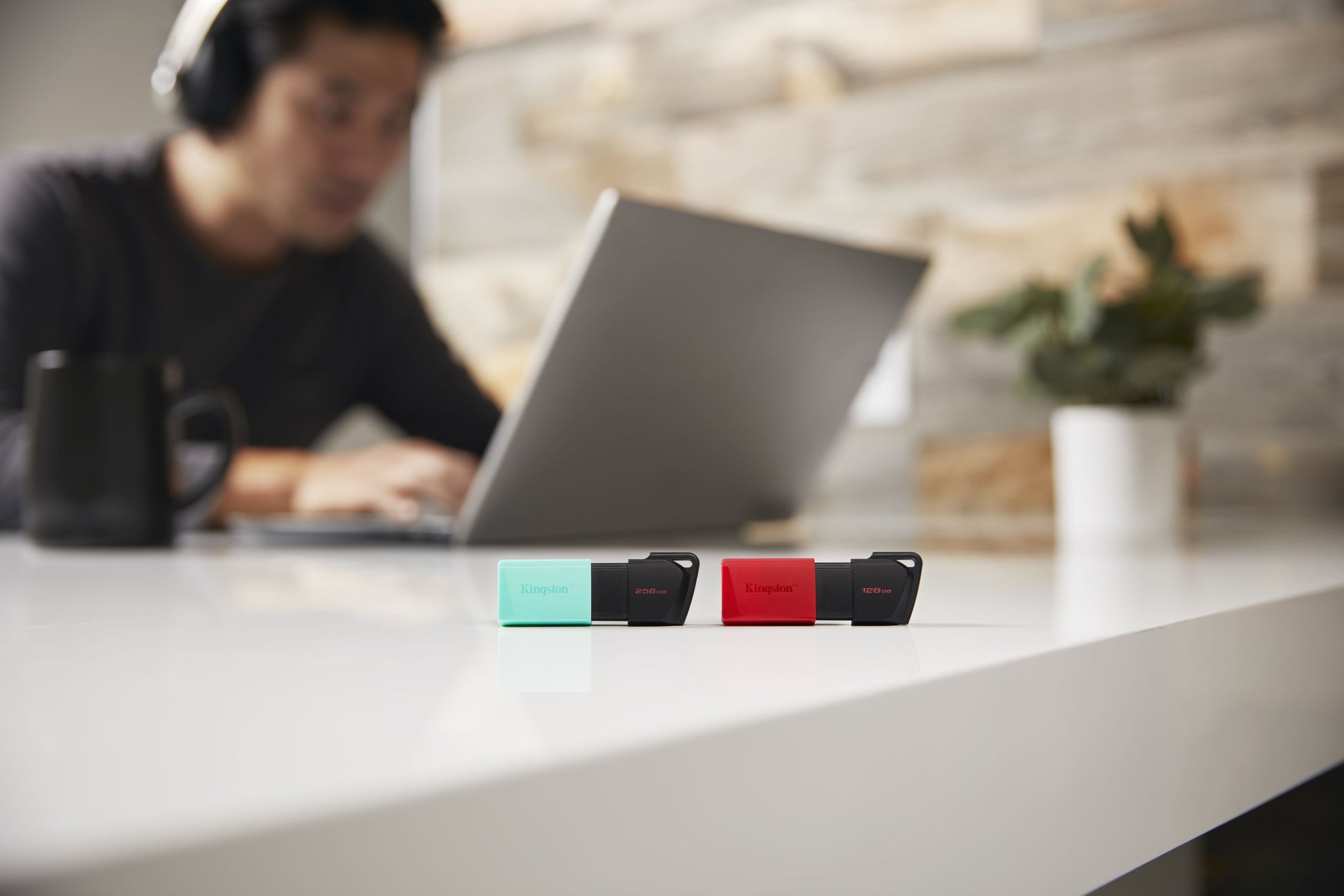 Kingston DataTraveler Exodia M - Unidad flash USB - 128 GB - USB 3.2 Gen 1 Guatemala