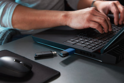Kingston DataTraveler Exodia M - Unidad flash USB - 64 GB - USB 3.2 Gen 1 Guatemala