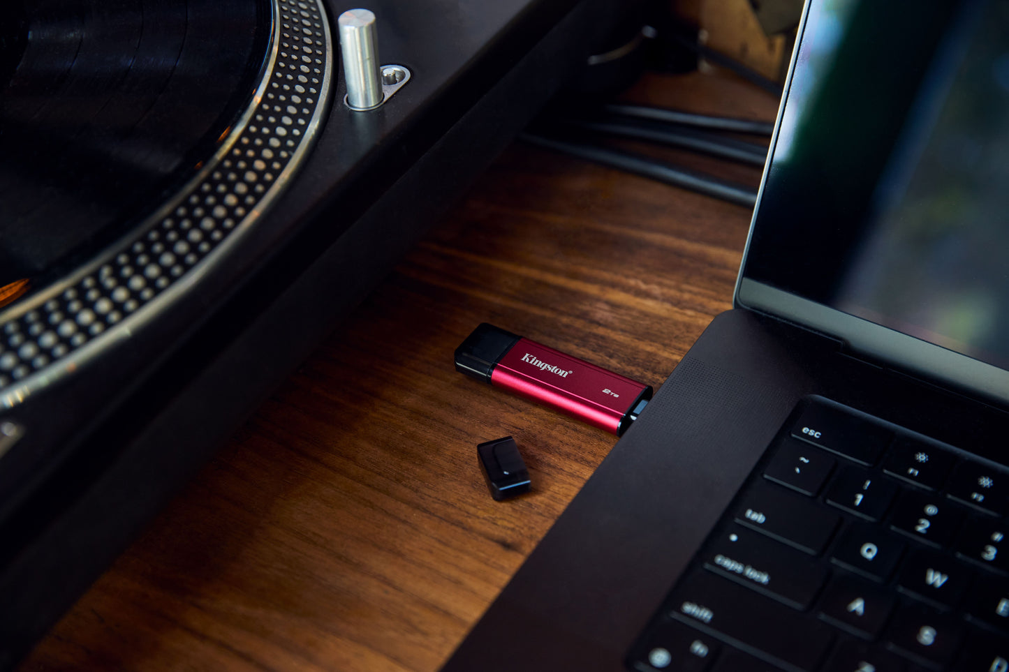 Kingston - External hard drive - 2TB Dual USB-A/C Portable SSD, Guatemala