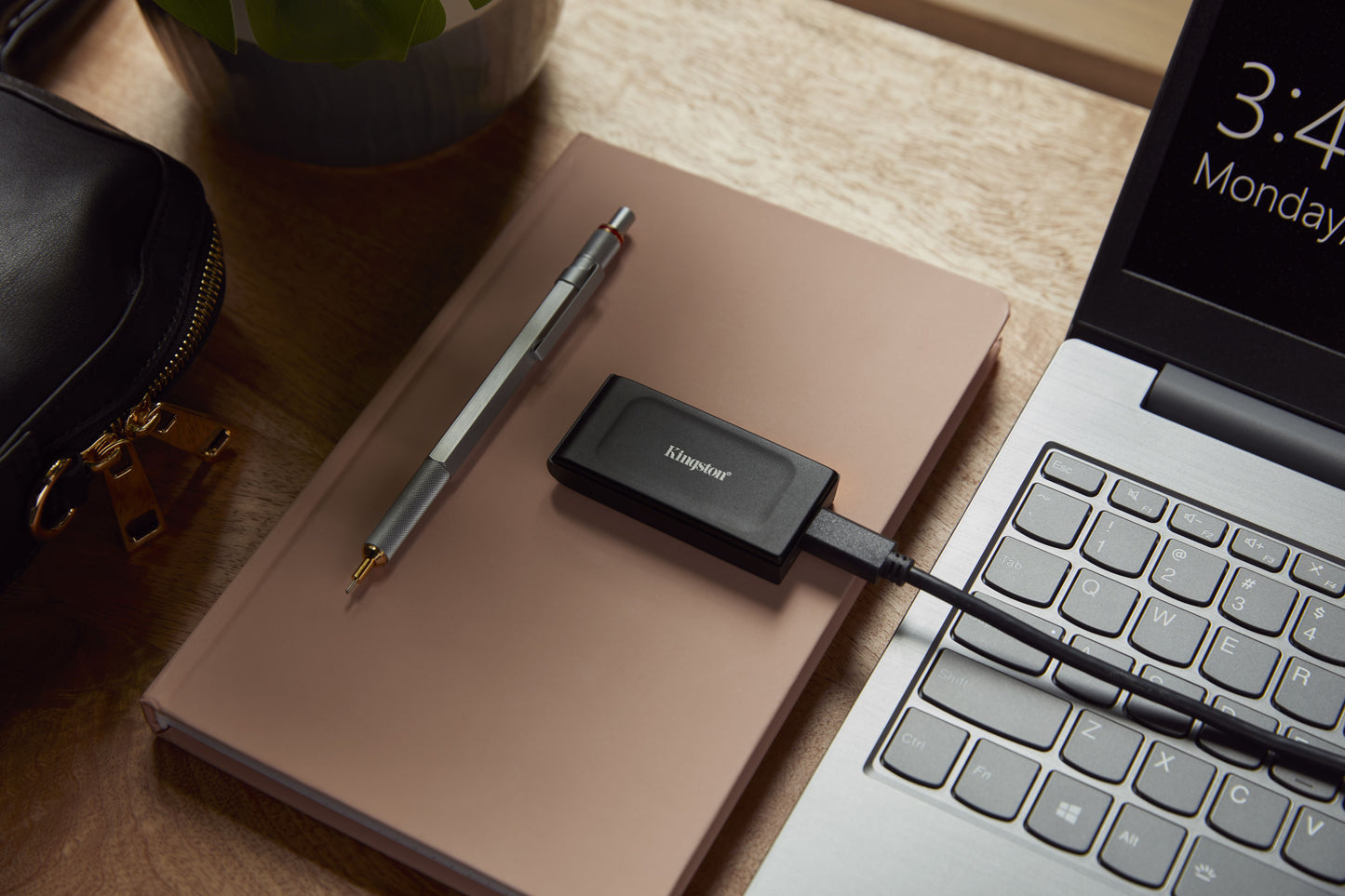 Kingston XS1000 - SSD - 1 TB - externo (portátil) - USB 3.2 Gen 2 (USB-C conector) Guatemala