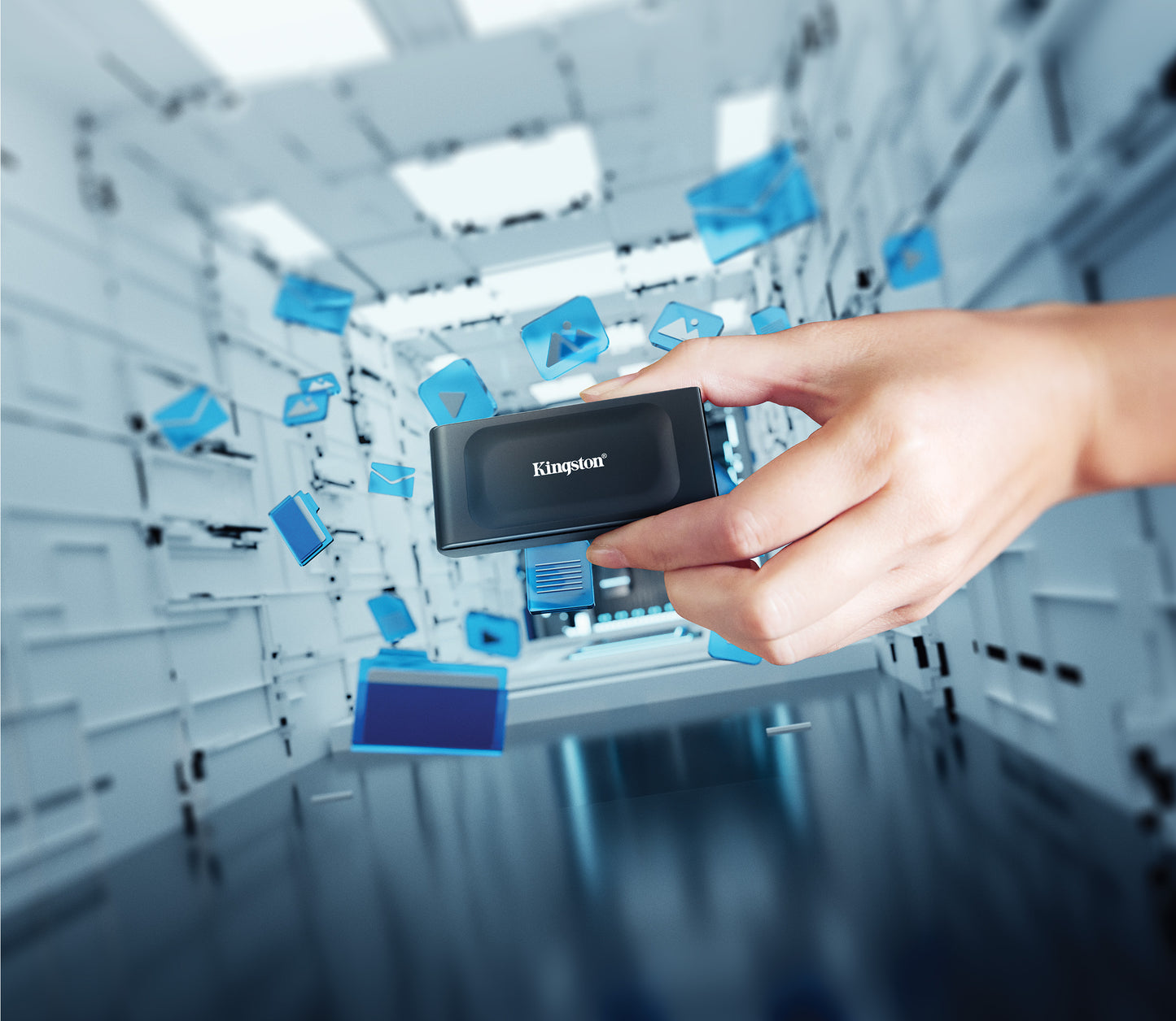 Kingston XS1000 - SSD - 2 TB - externo (portátil) - USB 3.2 Gen 2 (USB-C conector) Guatemala
