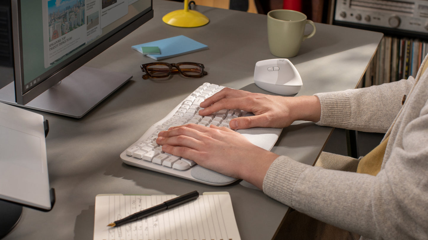 Logitech - Keyboard - Wave keys - Spanish - Off white Guatemala